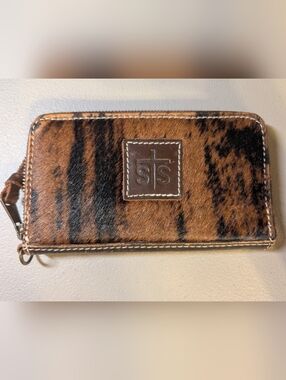 STS Ranch Collection Brown Hair-on Hide Zip Wallet